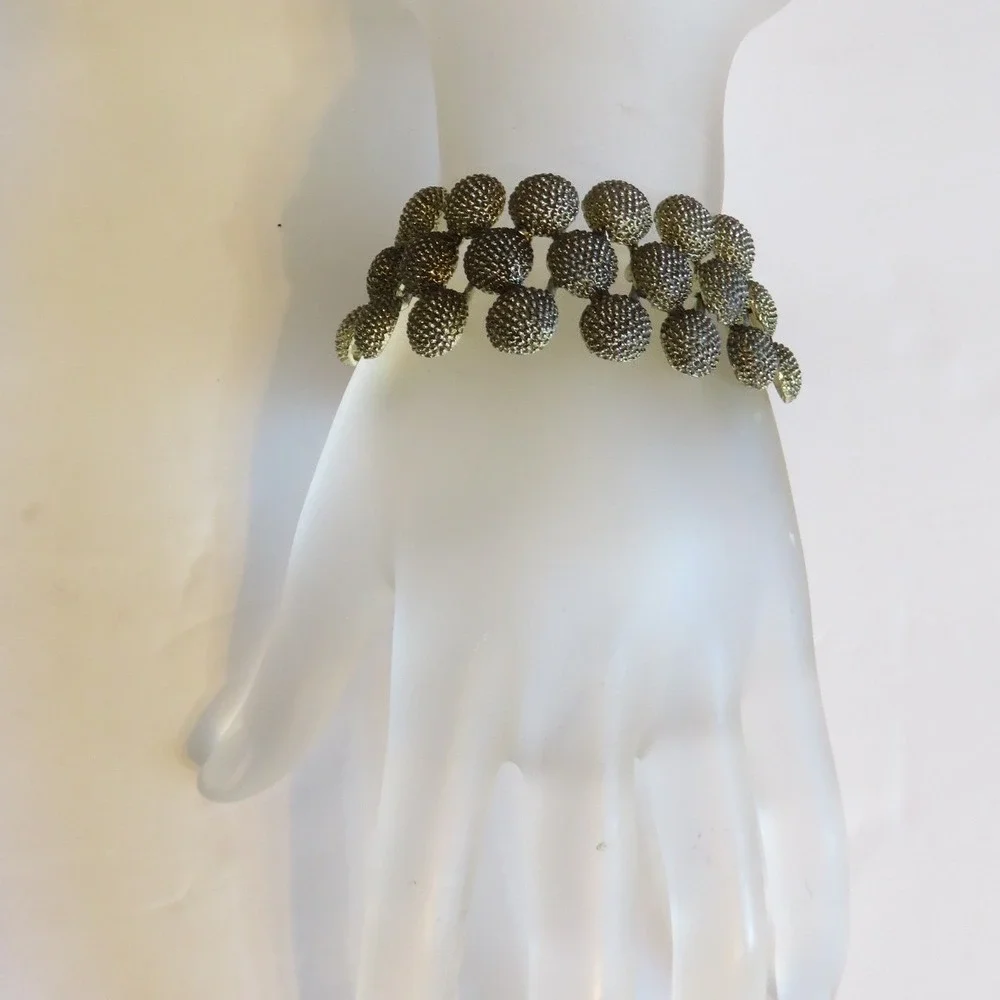 Vintage Gold‎ Tone Textured Half Bead Bracelet Women Fashion Jewelry